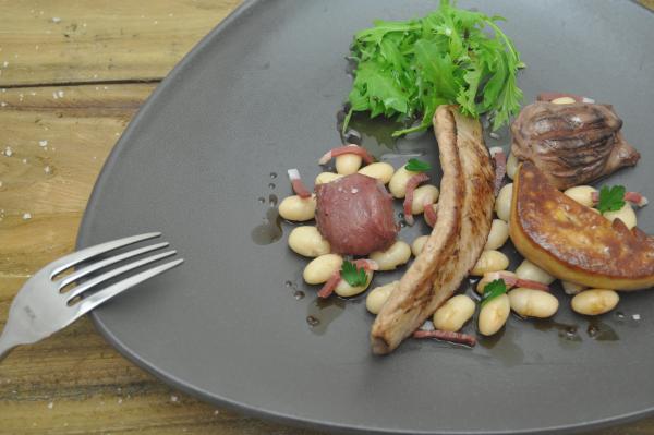 Salade tiède de haricots coco béatilles de canard