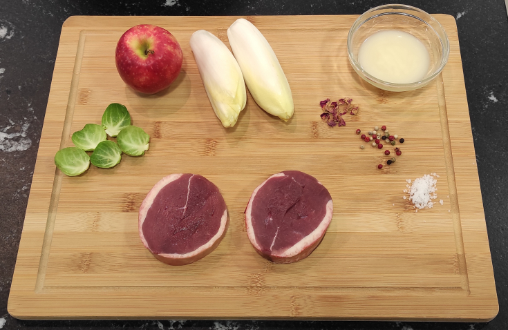 ingrédients tournedos de canard aux pommes et endives braisées