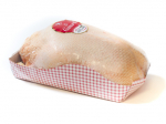 Canard entier prêt à cuire